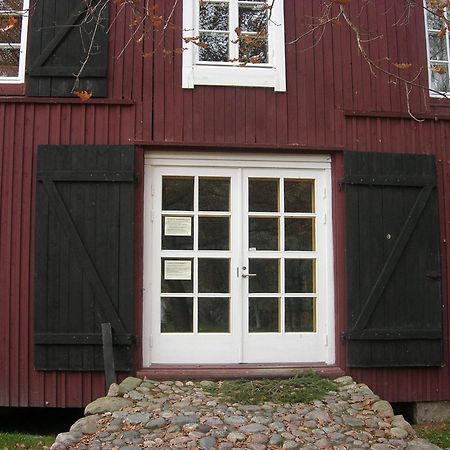 Portaan Nahkurinverstas Porras Exterior foto