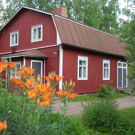 Portaan Nahkurinverstas Porras Exterior foto